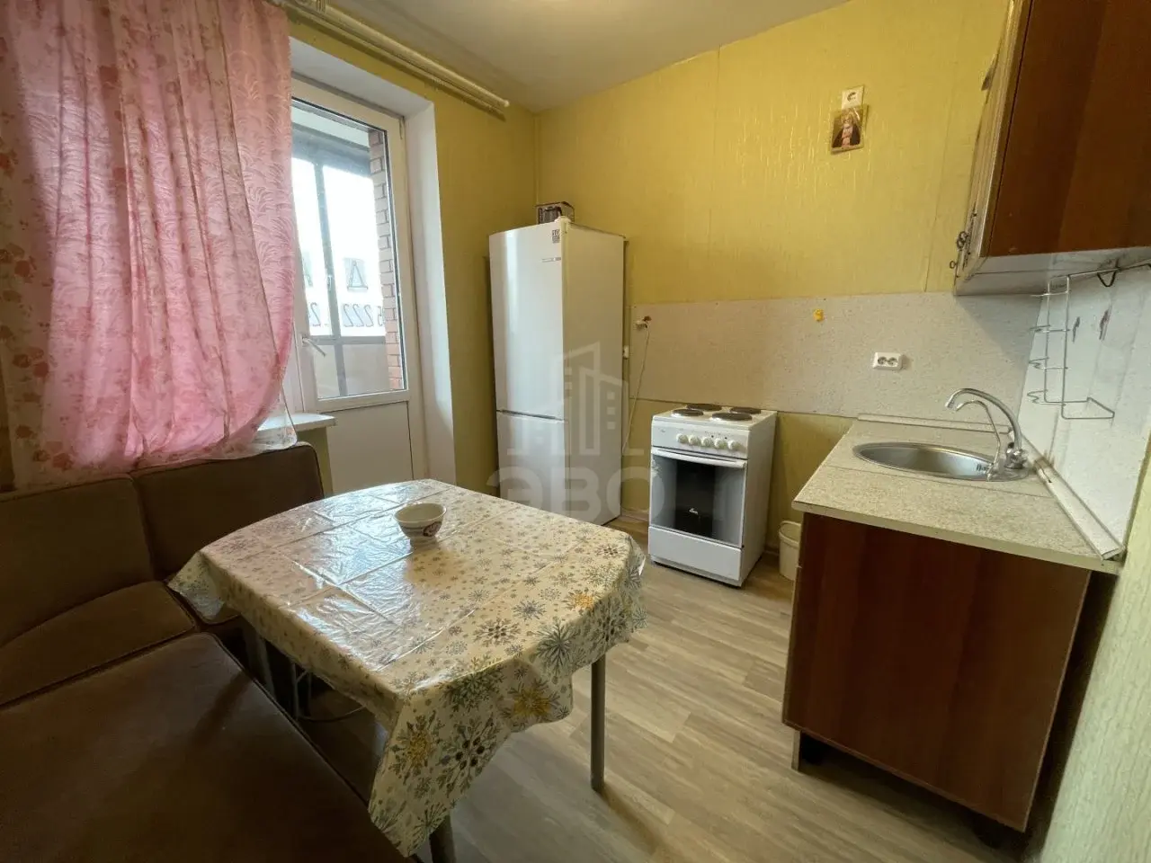однокомнатная квартира в Санкт-Петербурге по адресу: Областная ул., 1