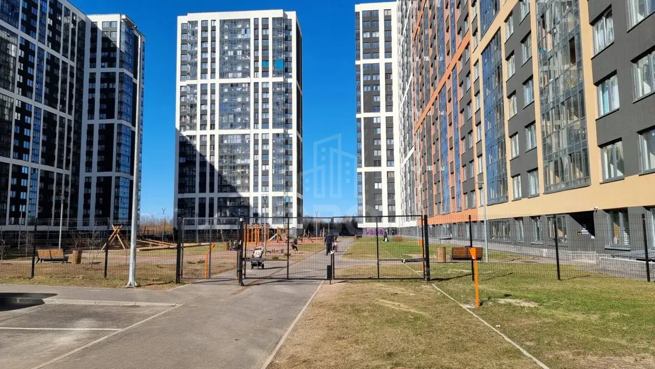однокомнатная квартира в Санкт-Петербурге по адресу: Тихая ул., 5, к 3