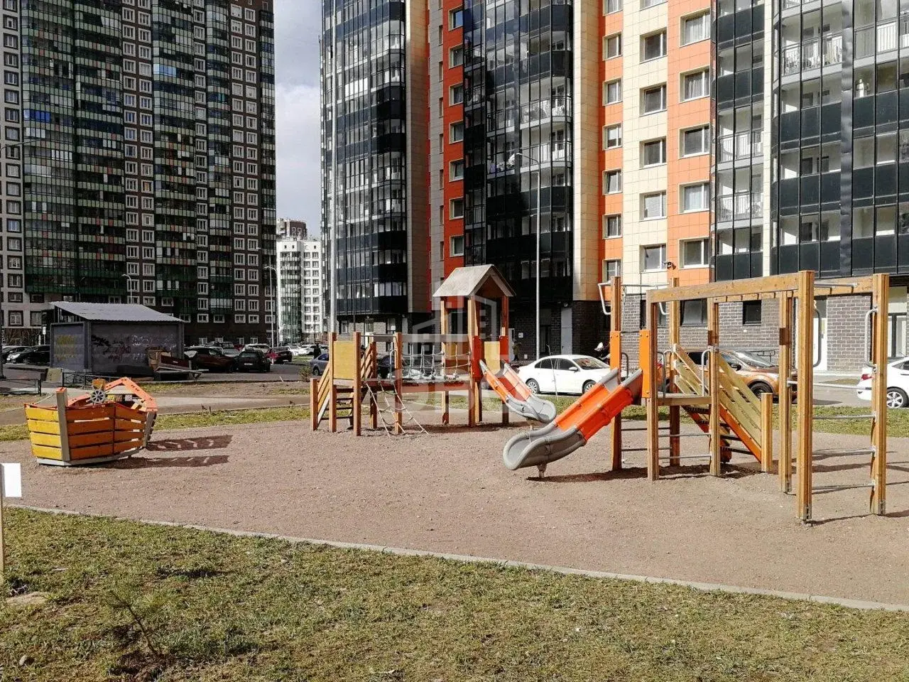 двухкомнатная квартира в Санкт-Петербурге по адресу: Шувалова ул., 12