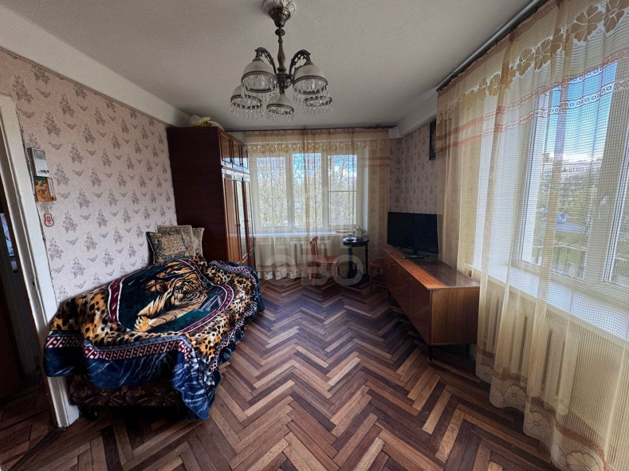 однокомнатная квартира в Санкт-Петербурге по адресу: Новоизмайловский проспект, 27