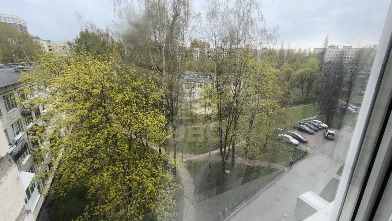 комната в Санкт-Петербурге по адресу: Ушинского ул., 5, к 2