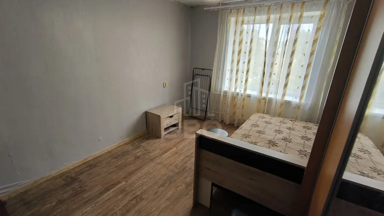 комната в Санкт-Петербурге по адресу: Ушинского ул., 5, к 2