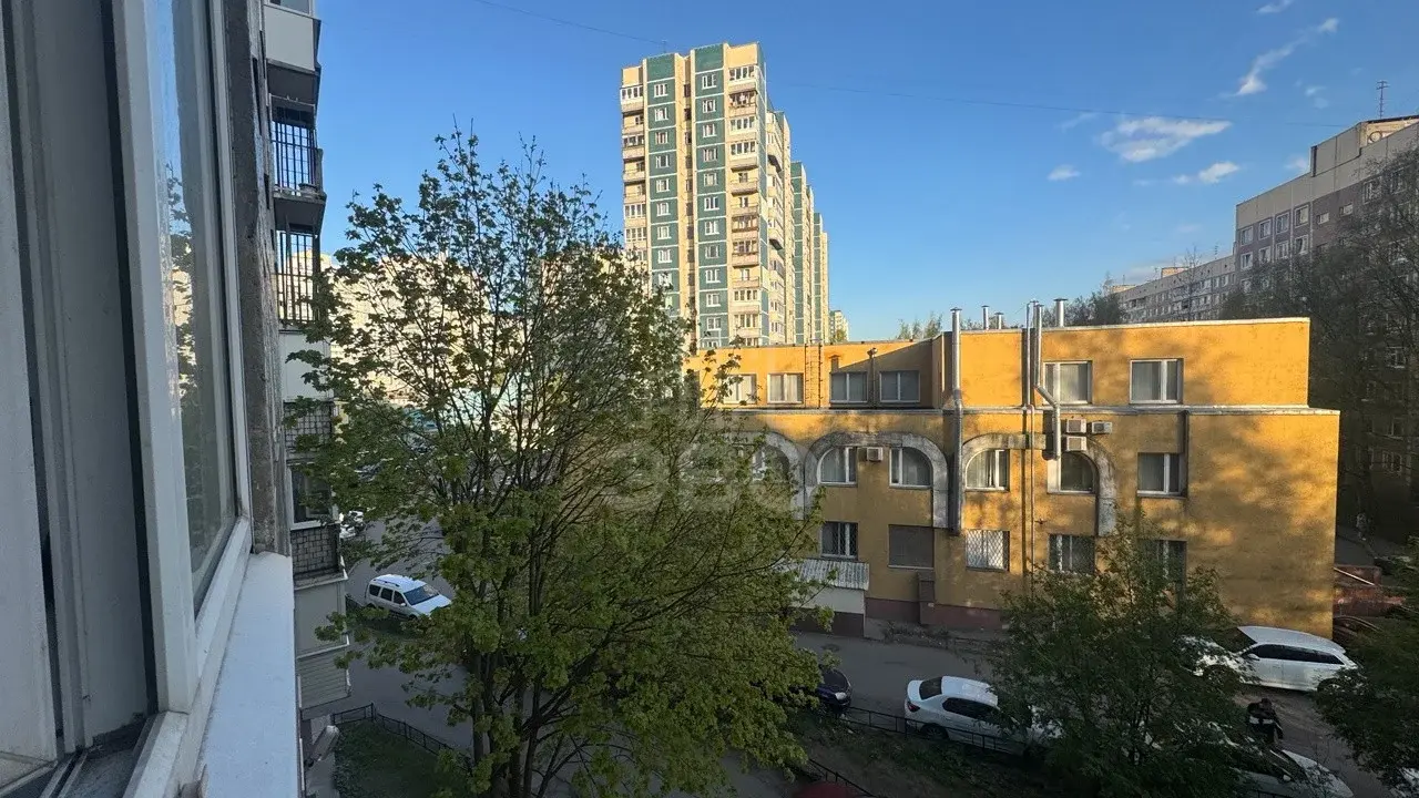 двухкомнатная квартира в Санкт-Петербурге по адресу: Комендантский проспект, 28, к 2