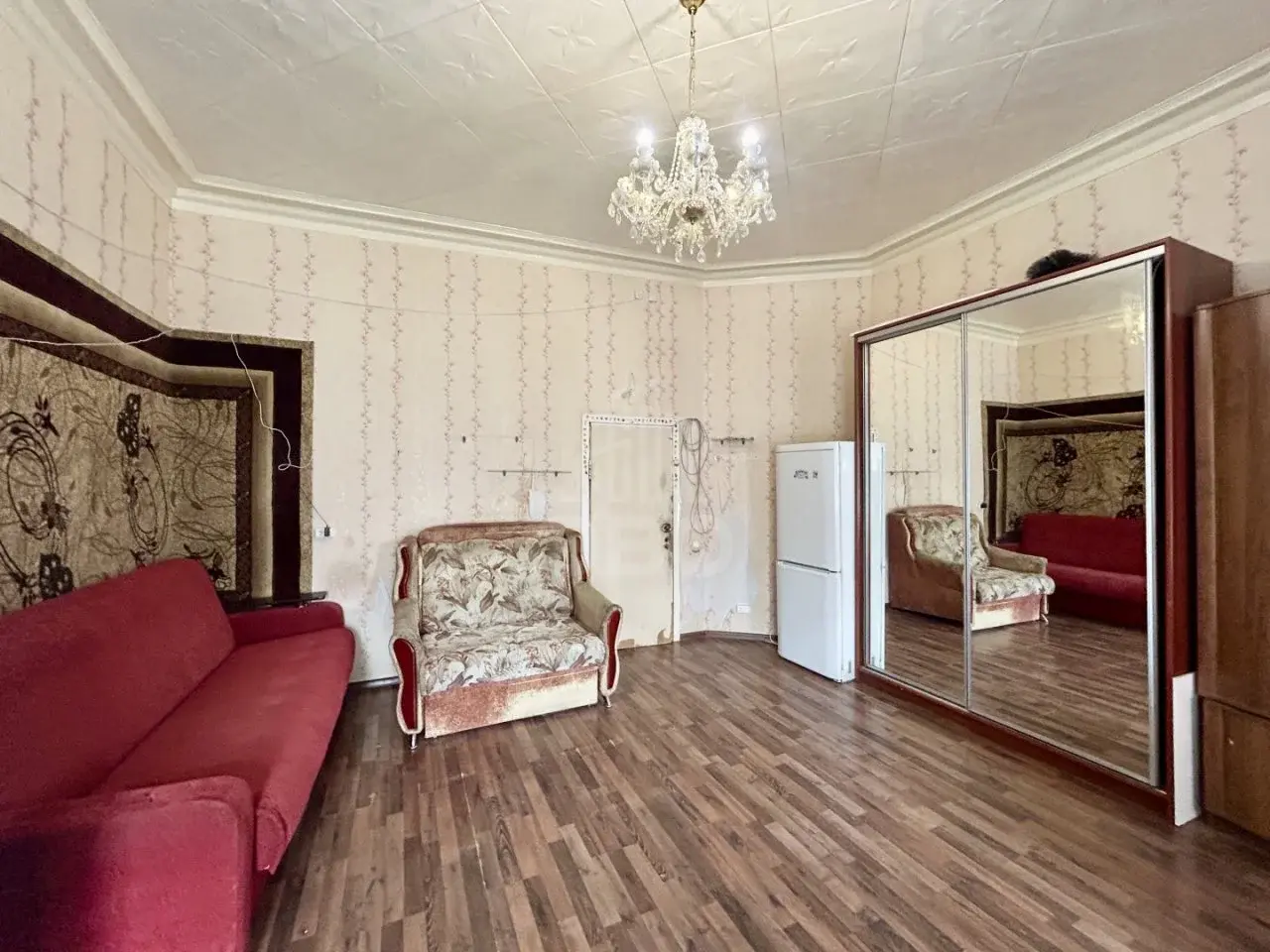 комната в Санкт-Петербурге по адресу: Римского-Корсакова проспект, 31