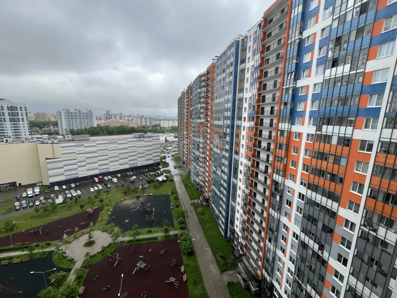 двухкомнатная квартира в Санкт-Петербурге по адресу: Плесецкая ул., 10