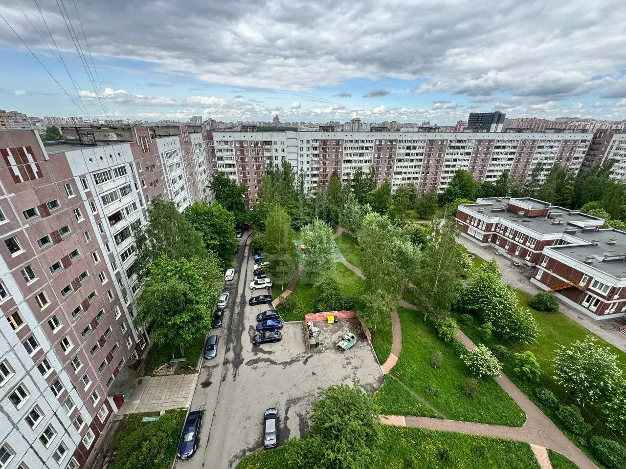 однокомнатная квартира в Санкт-Петербурге по адресу: Крыленко ул., 43, к 2