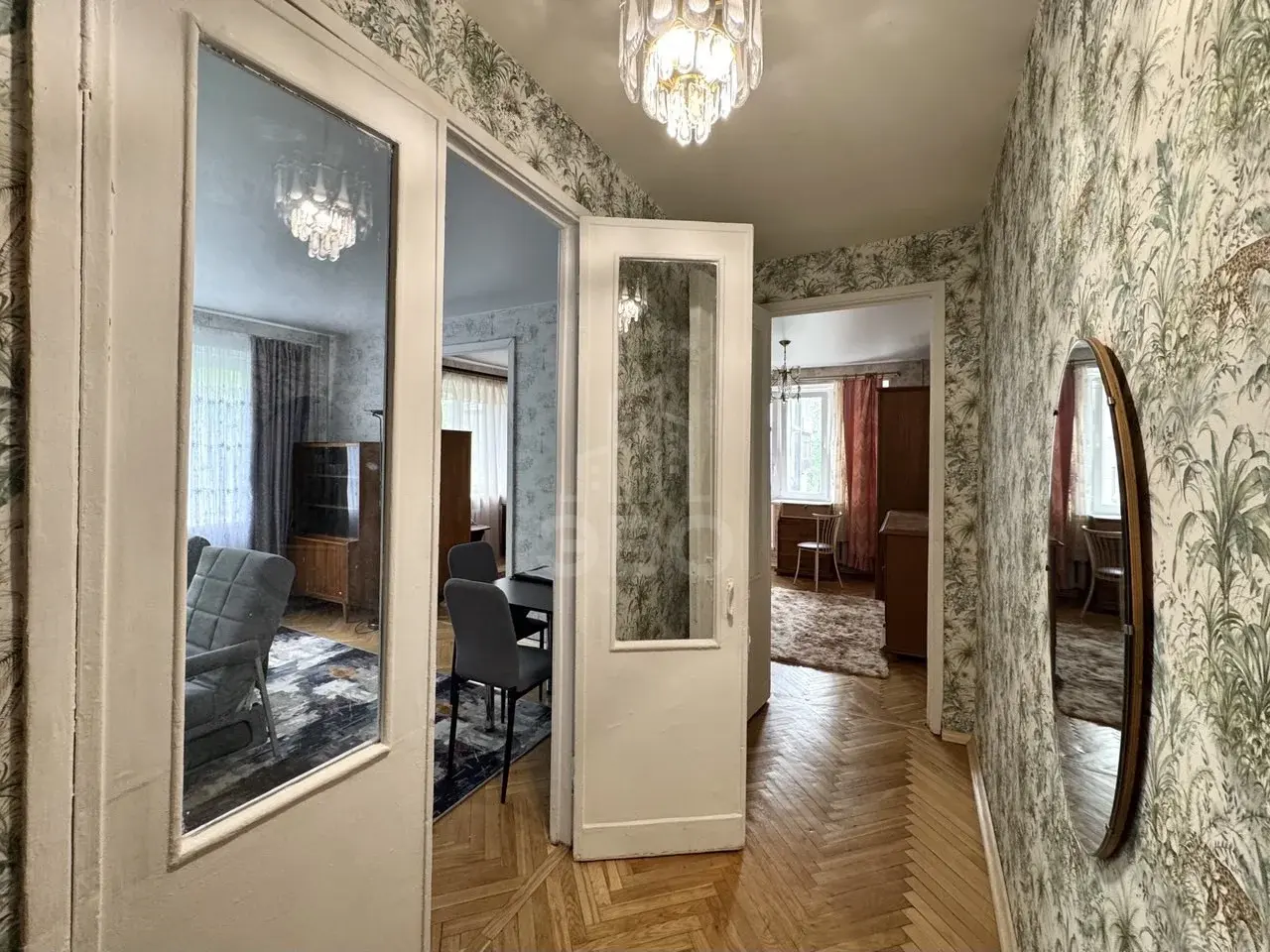 трехкомнатная квартира в Санкт-Петербурге по адресу: Тореза проспект, 90