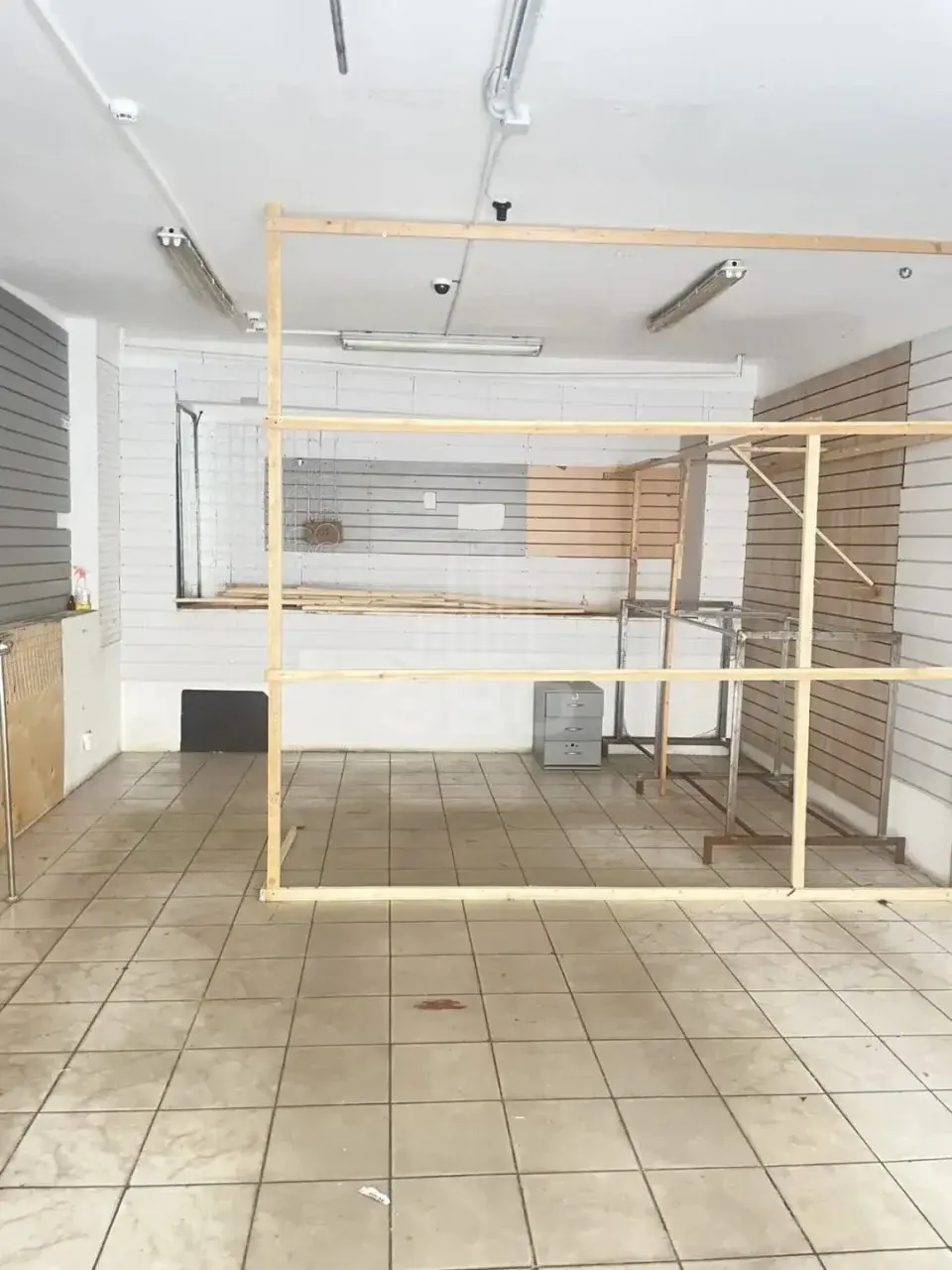 коммерция в Санкт-Петербурге по адресу: Садовая ул., 28-30, к 27