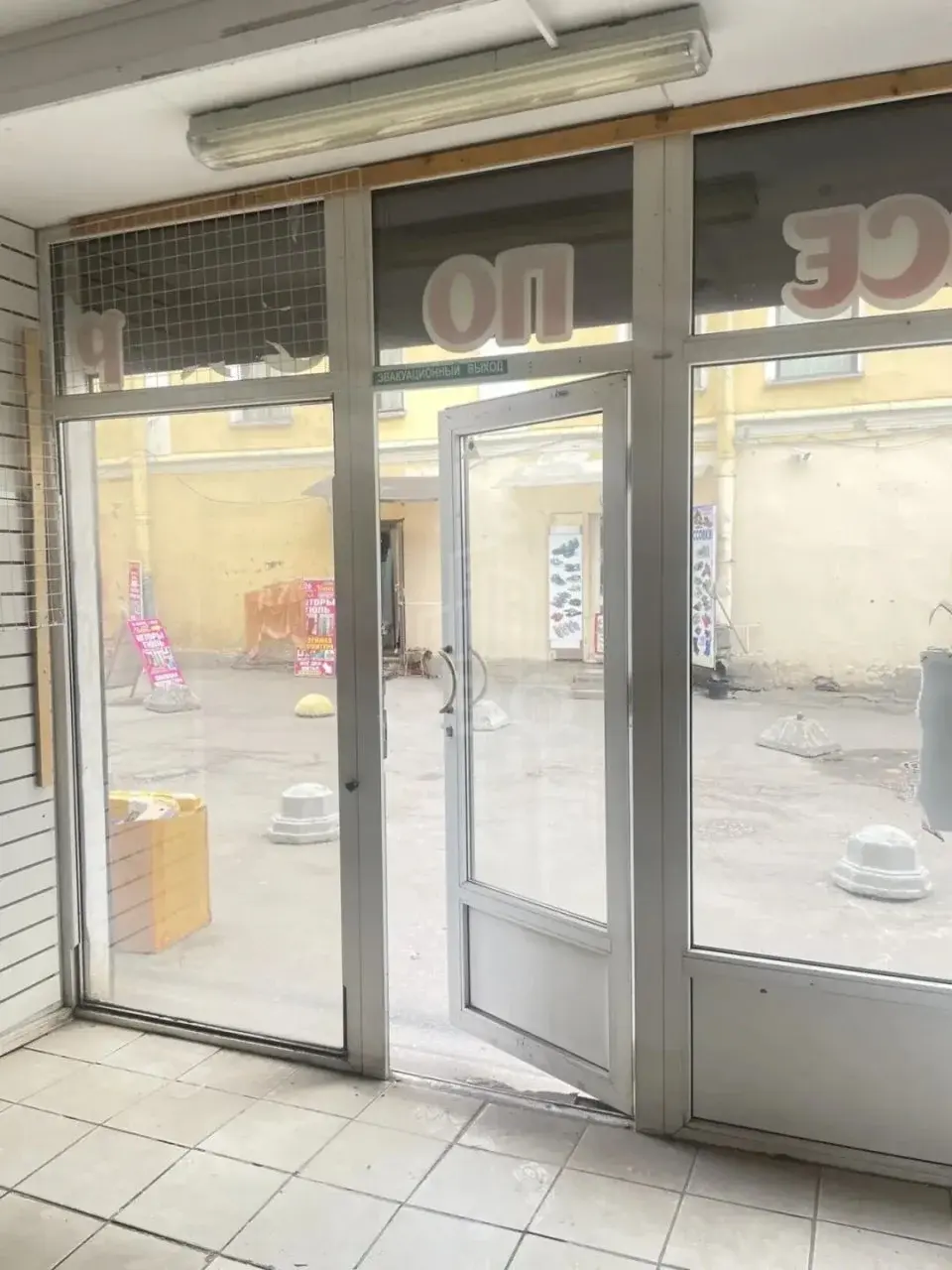 коммерция в Санкт-Петербурге по адресу: Садовая ул., 28-30, к 27