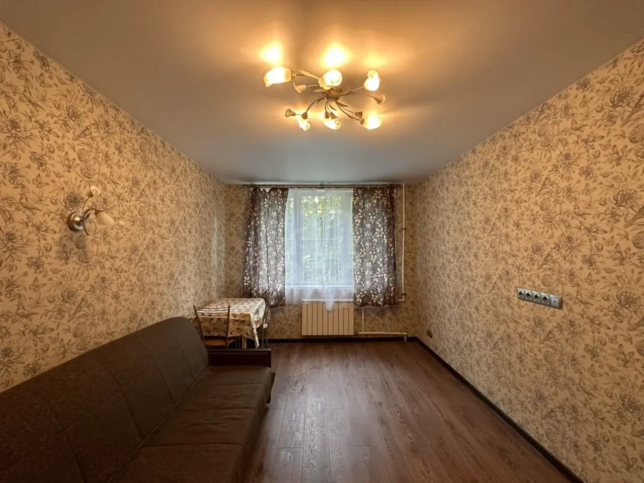 однокомнатная квартира в Санкт-Петербурге по адресу: Подвойского ул., 35, к 1