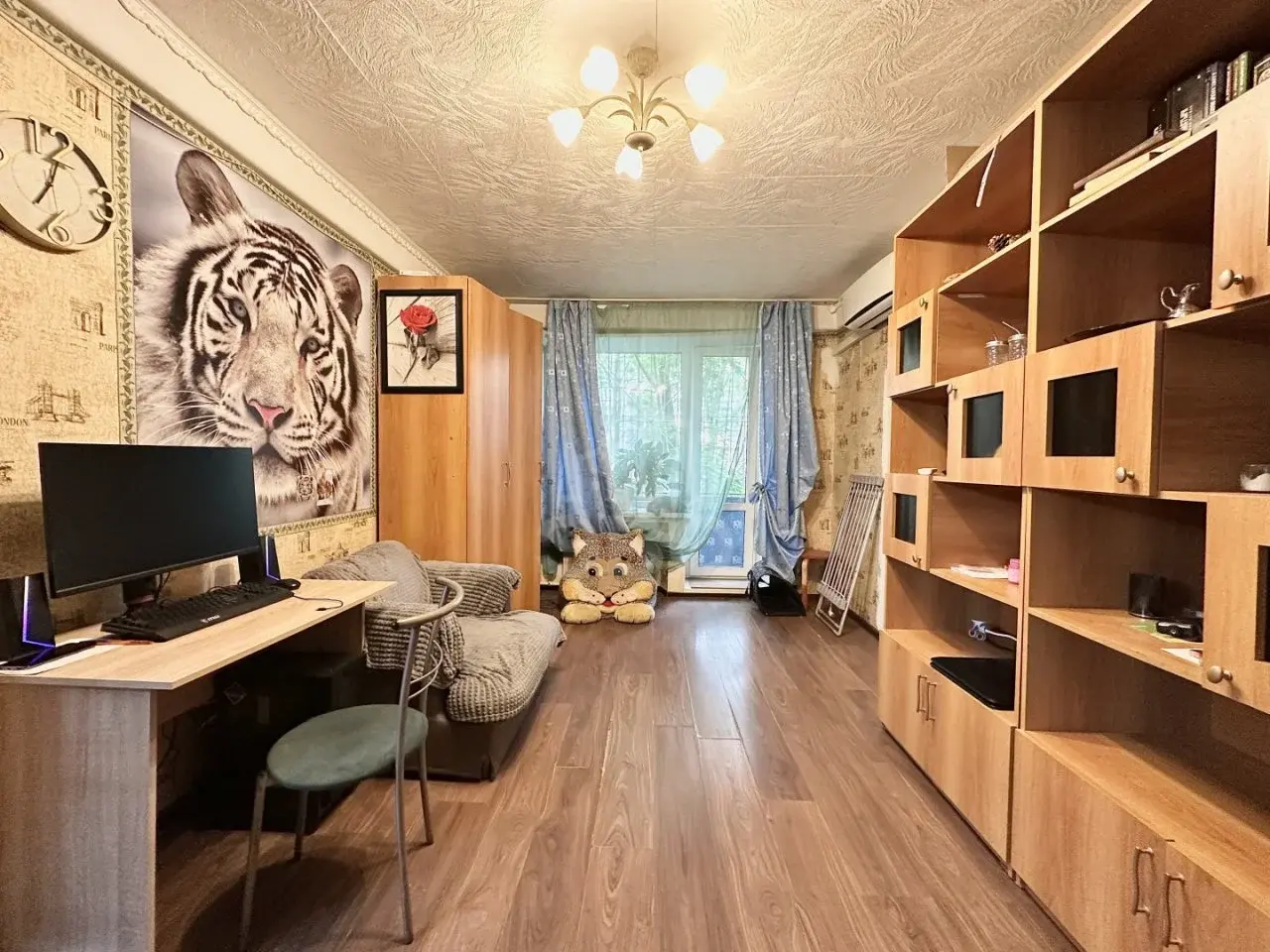 двухкомнатная квартира в Санкт-Петербурге по адресу: Карпинского ул., 36, к 6