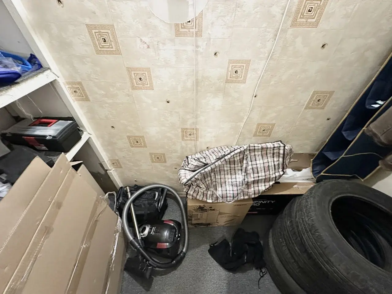 двухкомнатная квартира в Санкт-Петербурге по адресу: Карпинского ул., 36, к 6