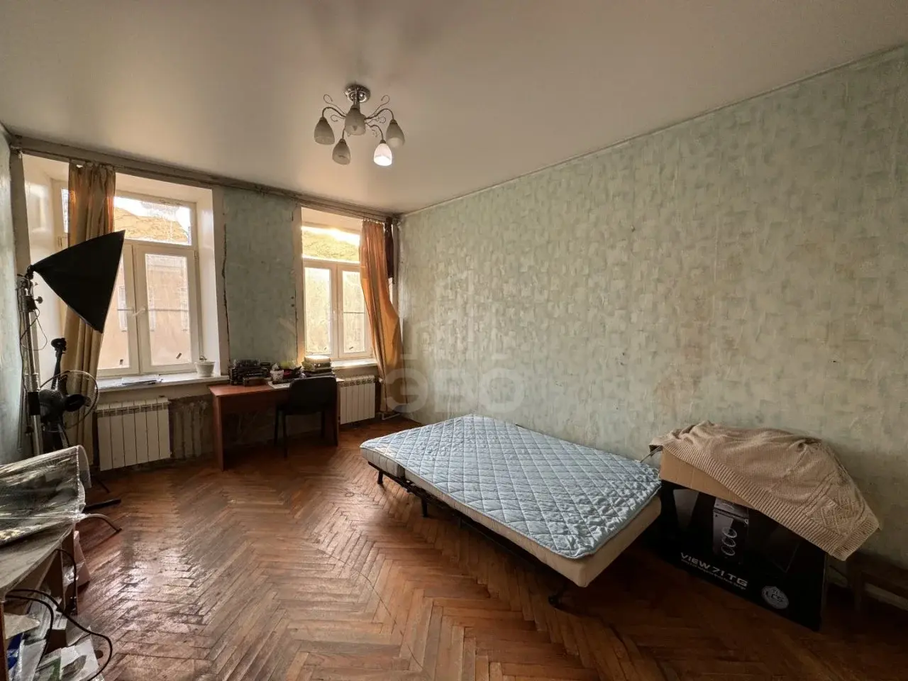 трехкомнатная квартира в Санкт-Петербурге по адресу: Таврическая ул., 31, к Б