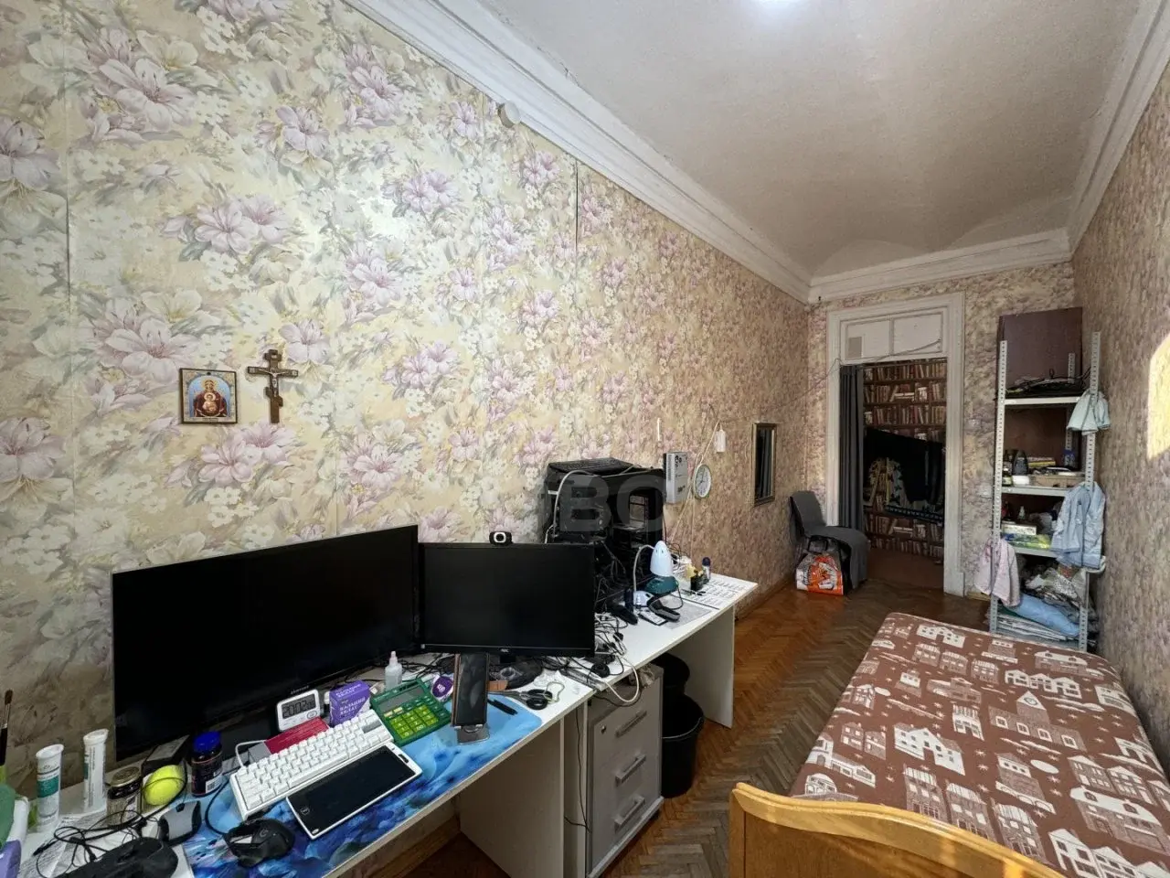 трехкомнатная квартира в Санкт-Петербурге по адресу: Таврическая ул., 31, к Б