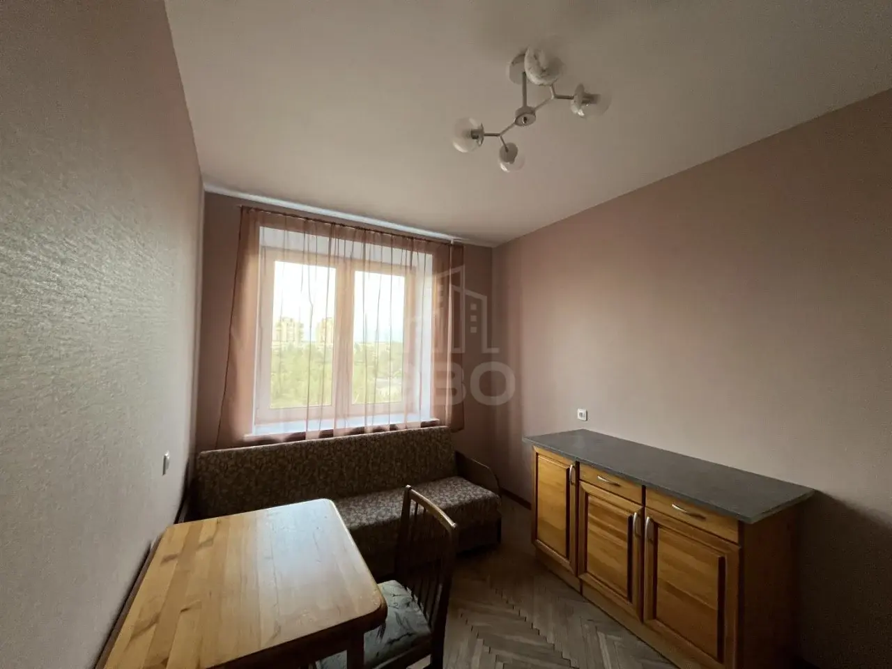 трехкомнатная квартира в Санкт-Петербурге по адресу: Турку ул., 17, к 2