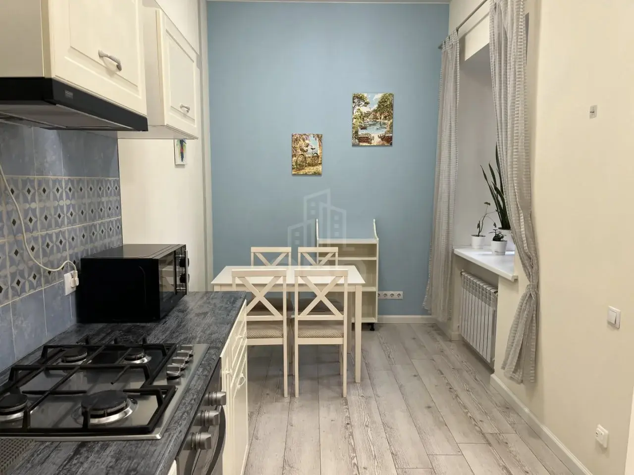 двухкомнатная квартира в Санкт-Петербурге по адресу: Витебская ул., 25