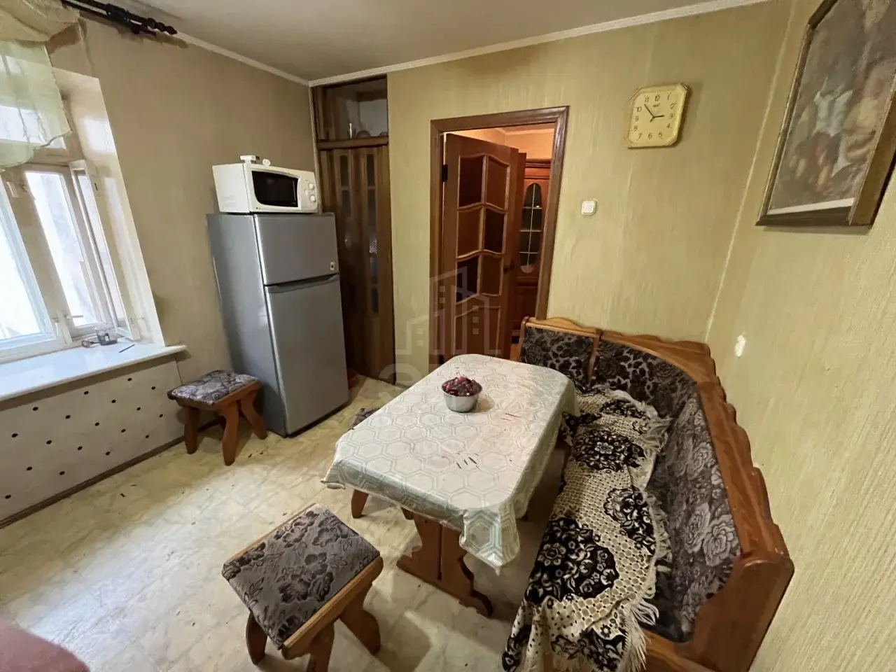 трехкомнатная квартира в Санкт-Петербурге по адресу: 13-я Красноармейская ул., 13