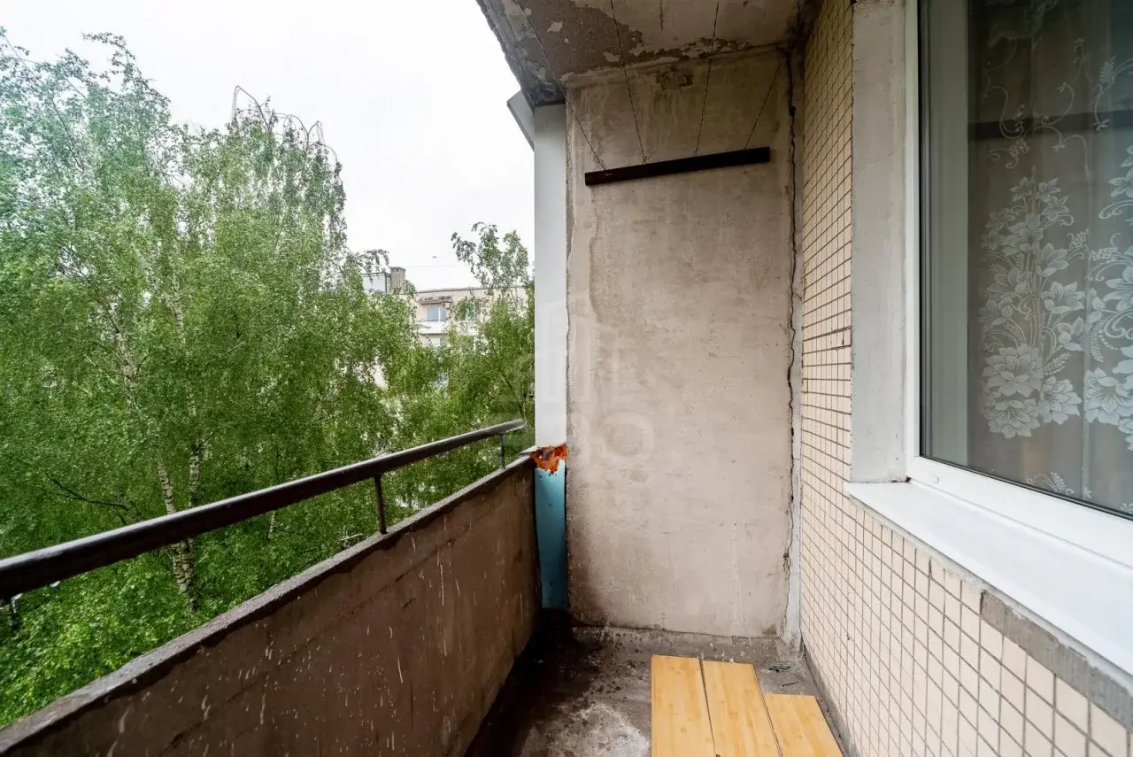 трехкомнатная квартира в Санкт-Петербурге по адресу: Испытателей проспект, 20