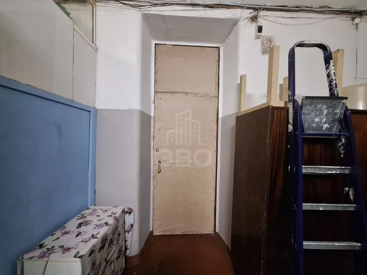 комната в Санкт-Петербурге по адресу: Нарвский проспект, 9, к 3