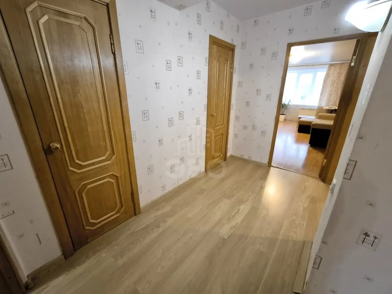 трехкомнатная квартира в Санкт-Петербурге по адресу: Савушкина ул., 118