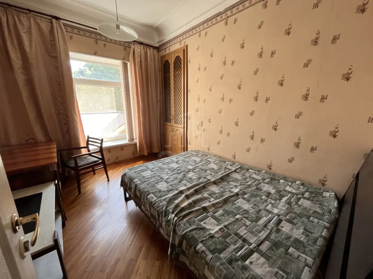 трехкомнатная квартира в Санкт-Петербурге по адресу: Невский проспект, 153