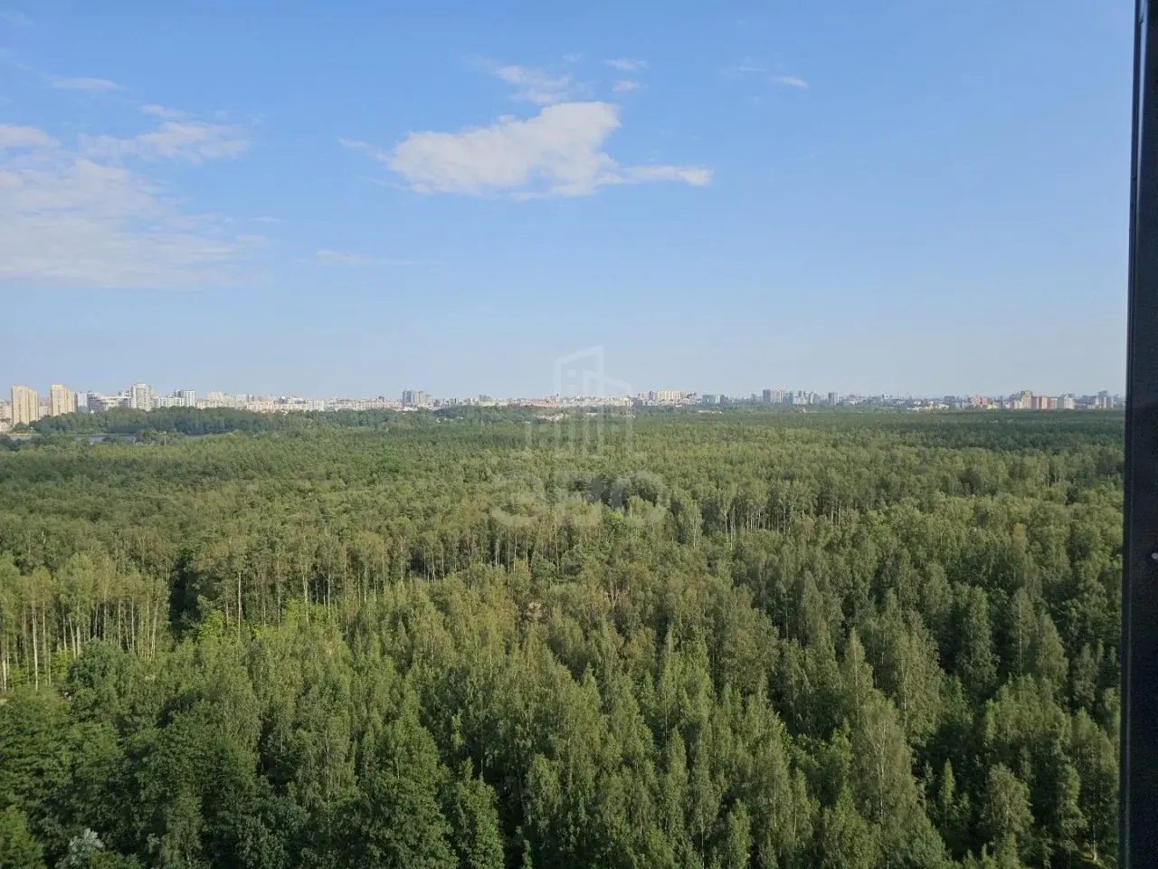 однокомнатная квартира в Санкт-Петербурге по адресу: Реки Каменки наб., 13, к 1