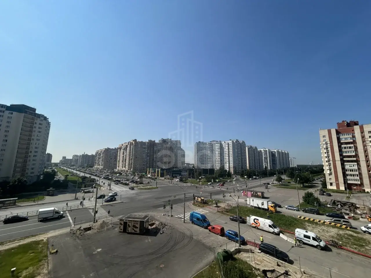 двухкомнатная квартира в Санкт-Петербурге по адресу: Богатырский проспект, 55, к 1