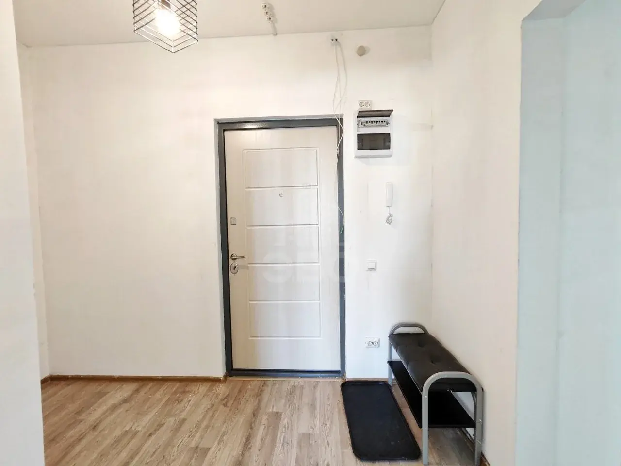 двухкомнатная квартира в Санкт-Петербурге по адресу: Чарушинская ул., 12, строение 1