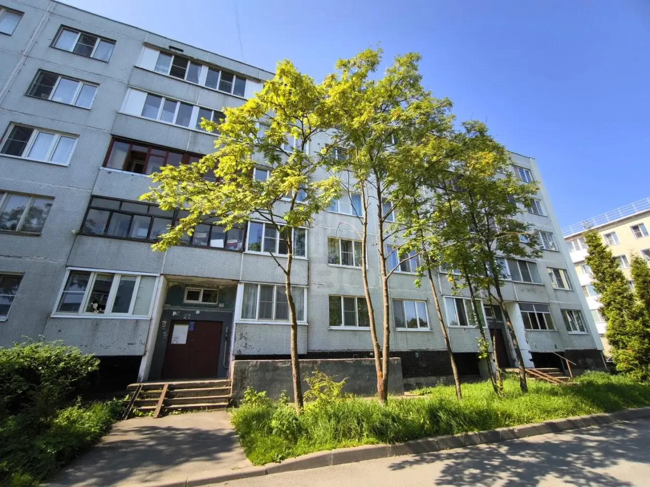 двухкомнатная квартира в Ленинградской области по адресу: Советская ул., 21