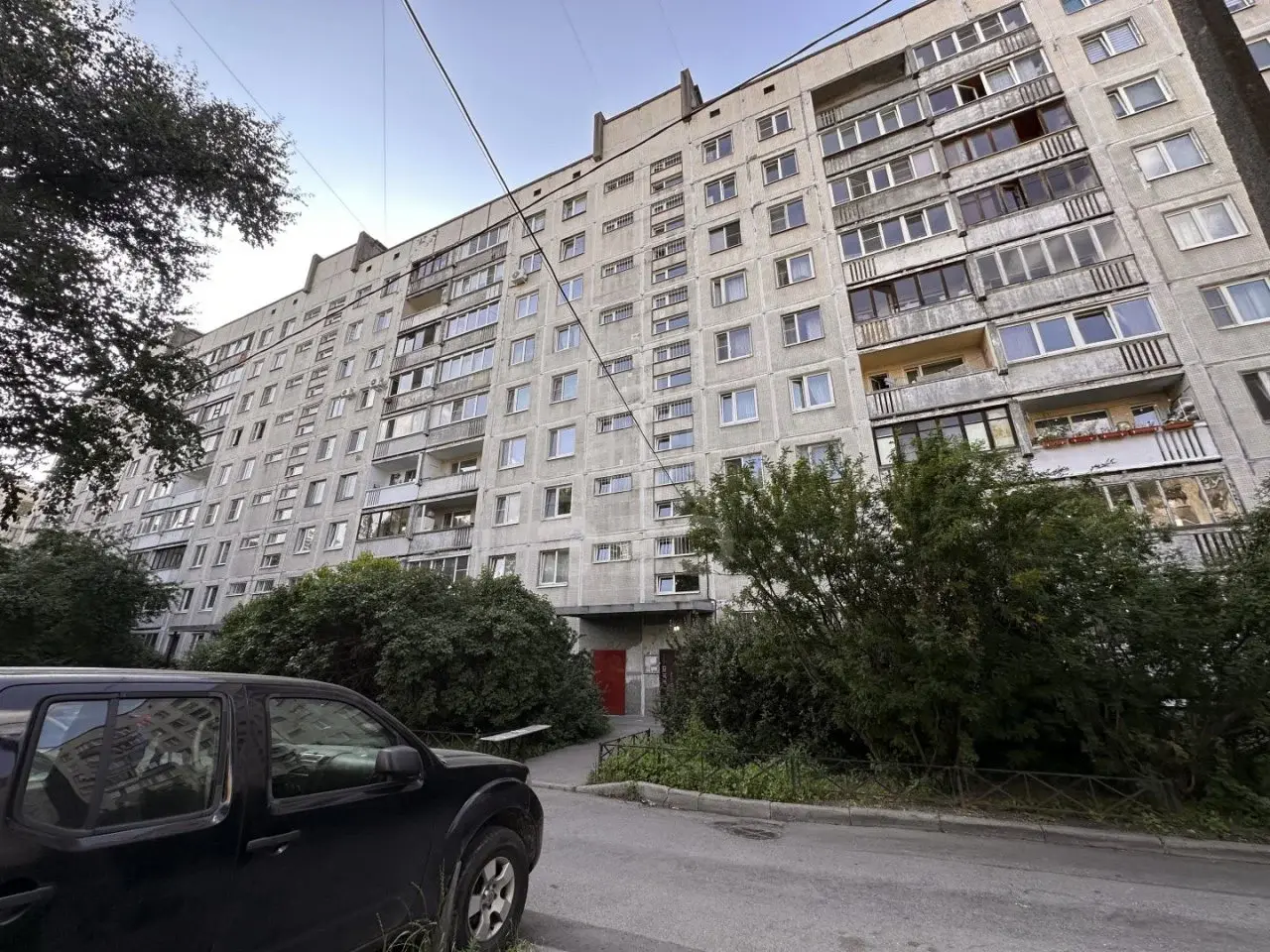 трехкомнатная квартира в Санкт-Петербурге по адресу: Ленсовета ул., 73, к 2
