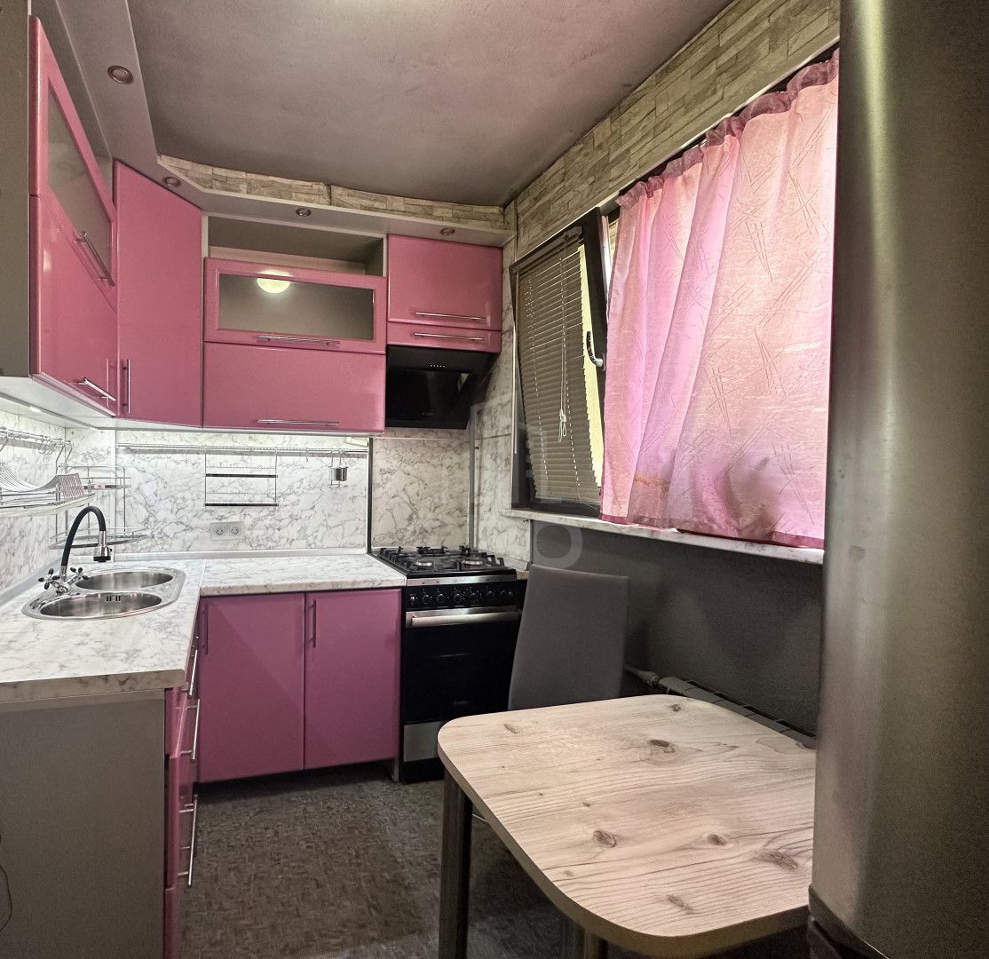 трехкомнатная квартира в Санкт-Петербург по адресу: Добровольцев ул., 46, литера А