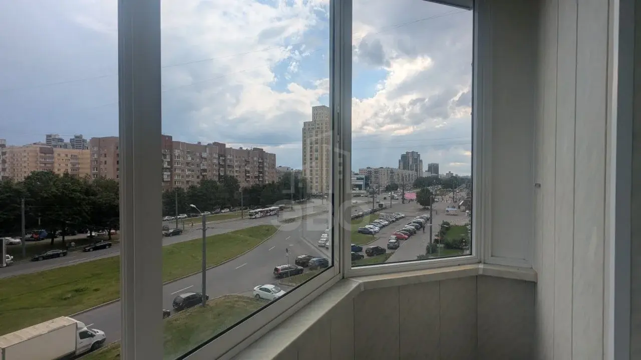 однокомнатная квартира в Санкт-Петербурге по адресу: Гражданский проспект, 122, к 1