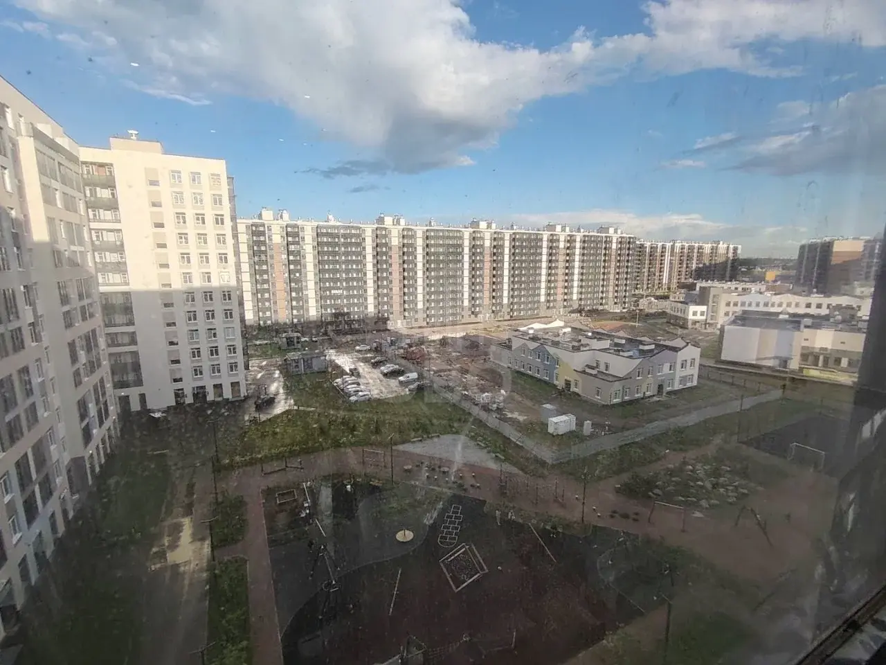 студия в Санкт-Петербурге по адресу: Солнечная ул., 2
