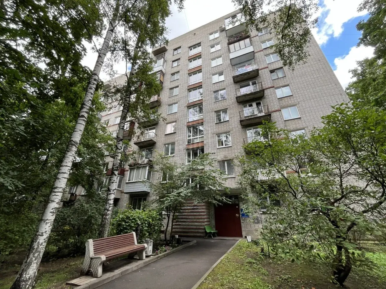 однокомнатная квартира в Санкт-Петербурге по адресу: Энгельса проспект, 63, к 2