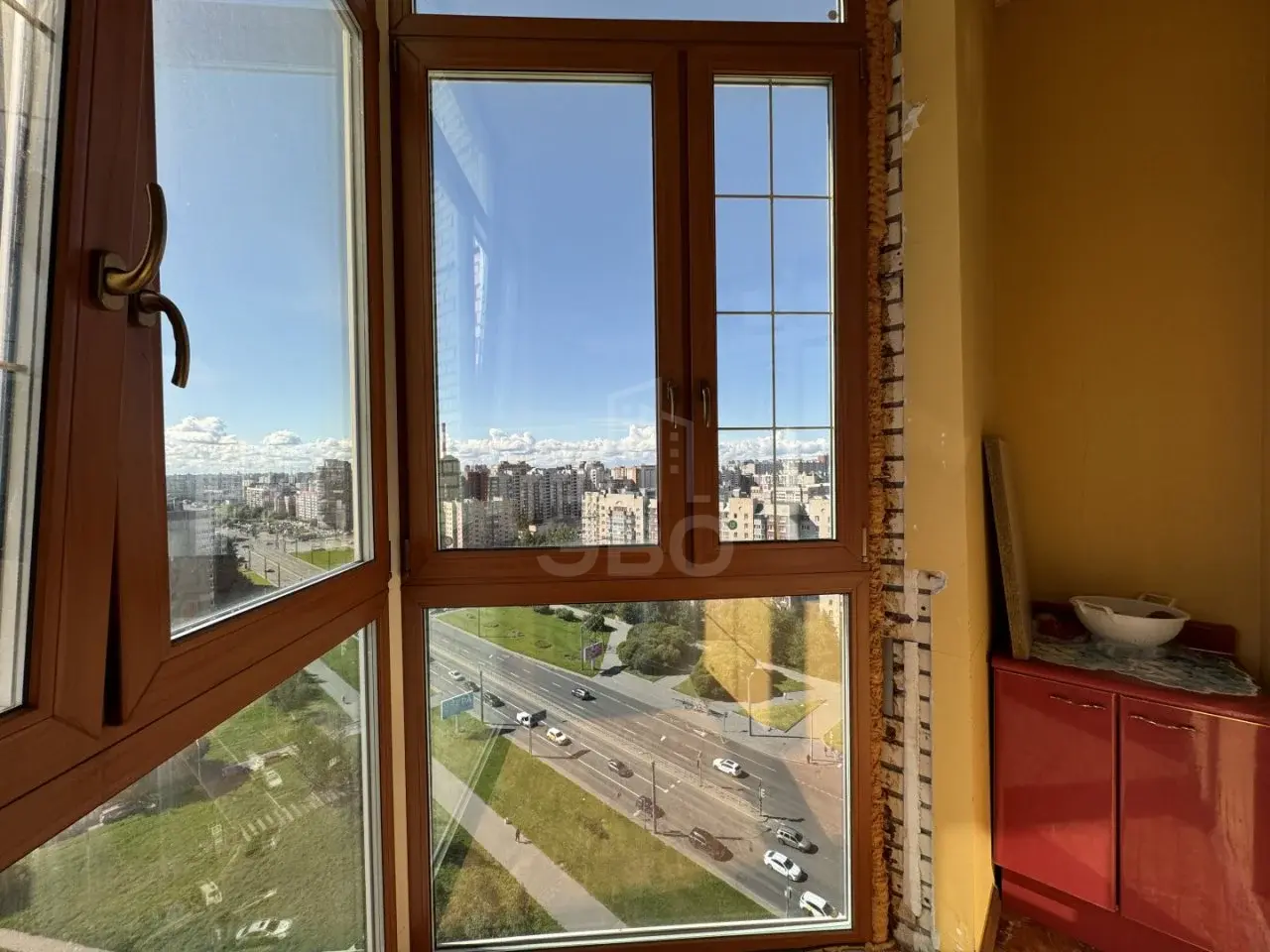 двухкомнатная квартира в Санкт-Петербурге по адресу: Гаккелевская ул., 33, к 1