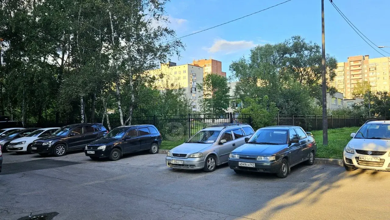 однокомнатная квартира в Санкт-Петербурге по адресу: Наставников проспект, 9, к 1
