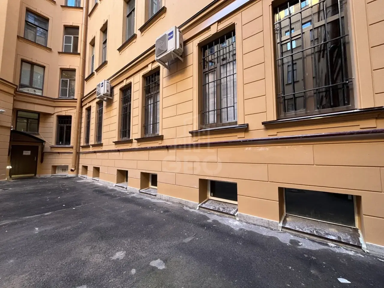 коммерция в Санкт-Петербурге по адресу: Чайковского ул., 61