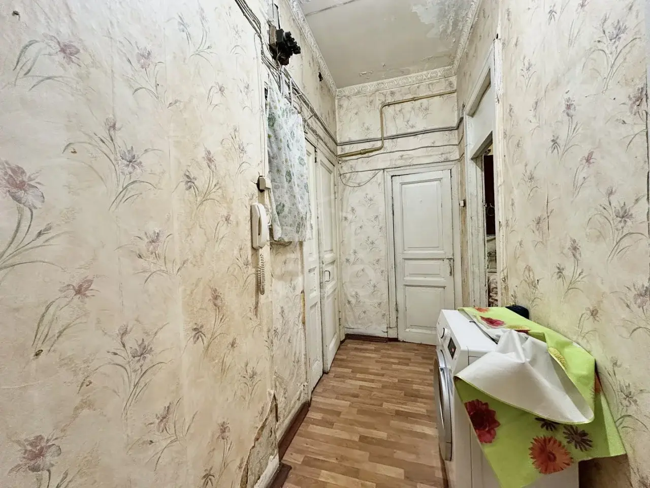 комната в Санкт-Петербурге по адресу: Плуталова ул., 15