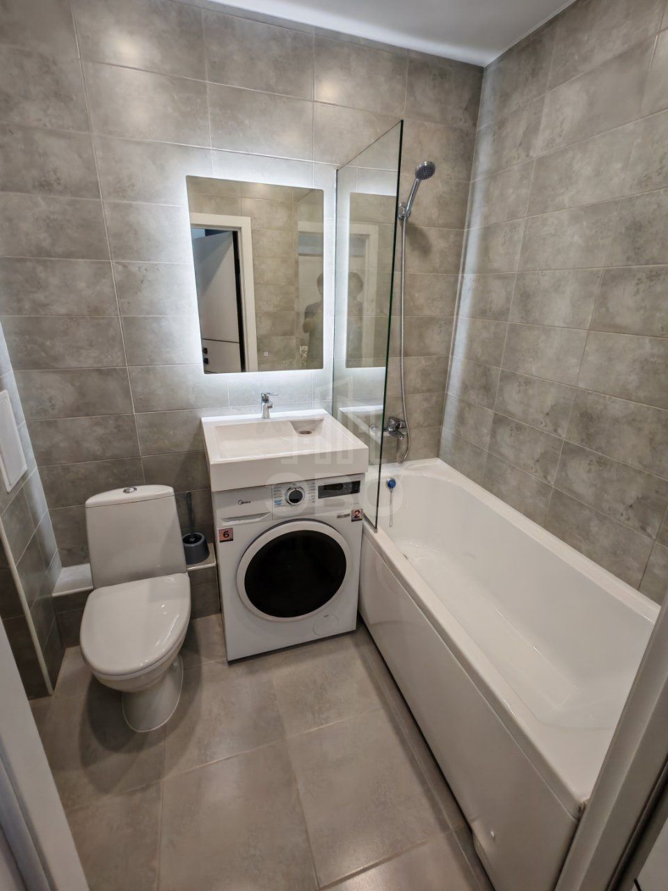 однокомнатная квартира в Ленинградская область по адресу: Екатерининская ул., 32