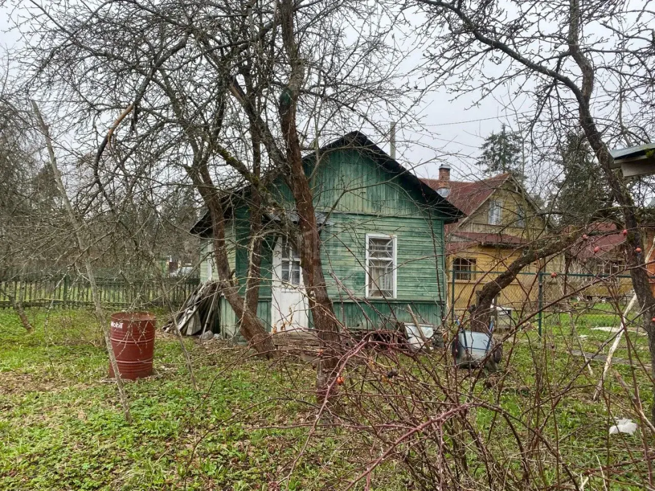 загородная недвижимость в Ленинградской области по адресу: Декабристов ул., 13, литера А