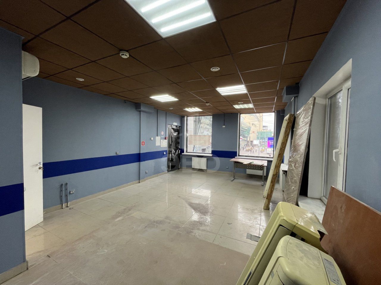 коммерция в Санкт-Петербург по адресу: Уткин проспект, 13, к 15