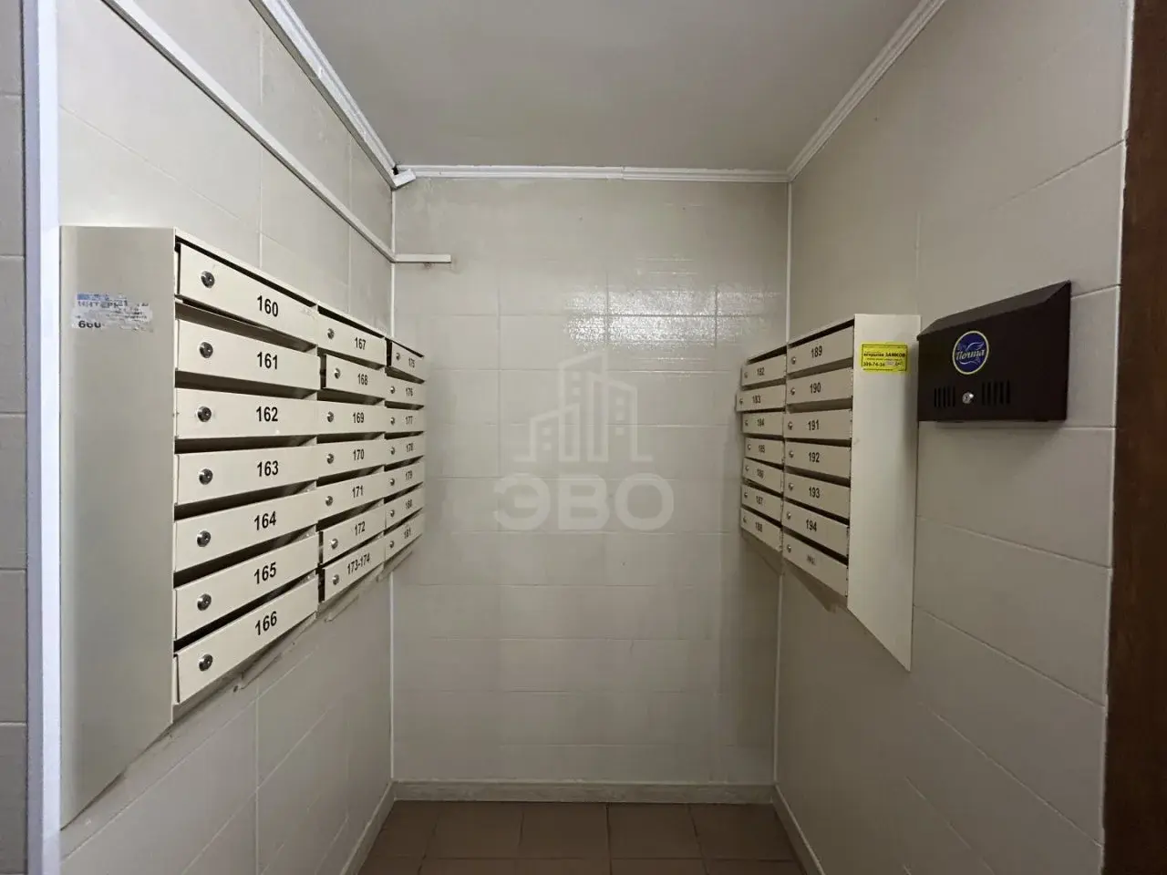 двухкомнатная квартира в Санкт-Петербурге по адресу: Нахимова ул., 11