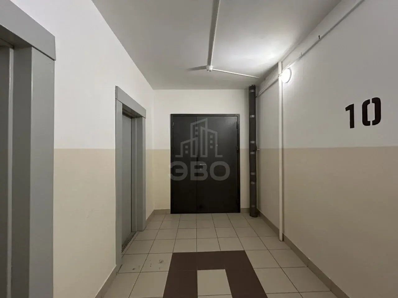 двухкомнатная квартира в Санкт-Петербурге по адресу: Нахимова ул., 11