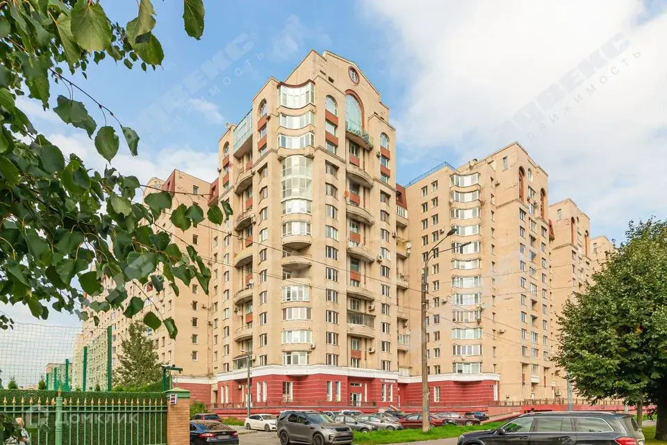 двухкомнатная квартира в Санкт-Петербурге по адресу: Нахимова ул., 11