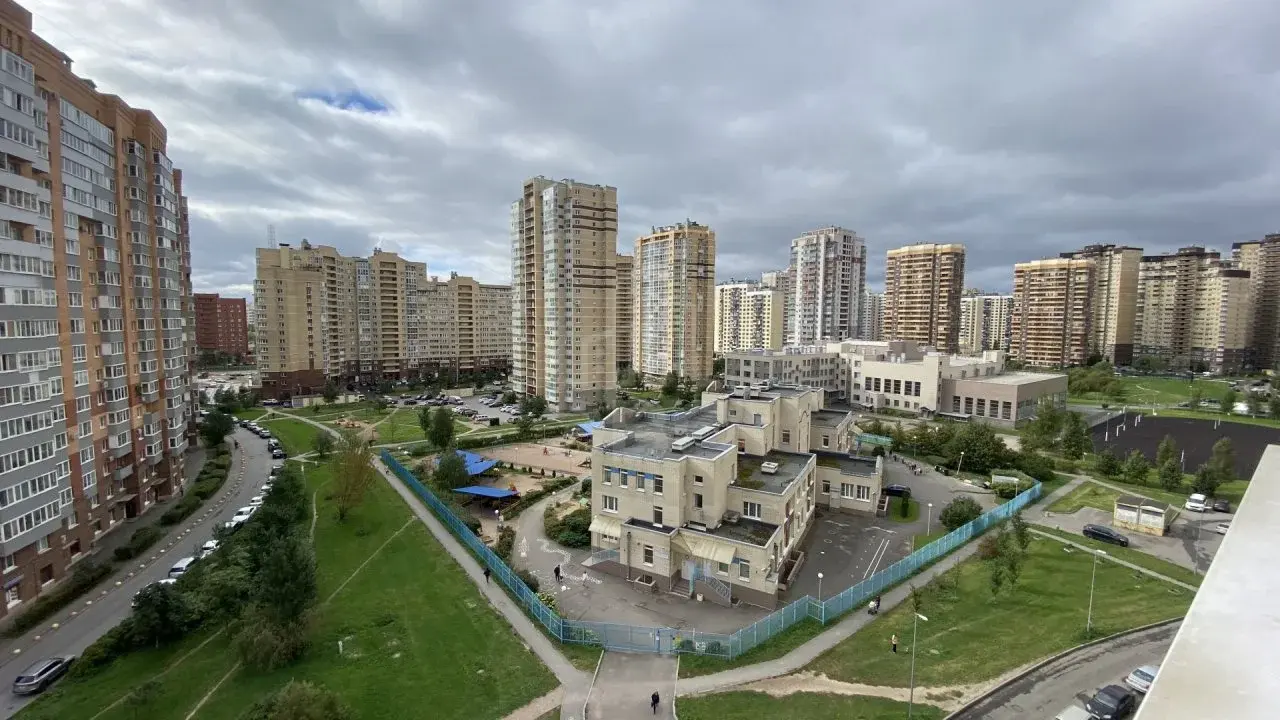 однокомнатная квартира в Санкт-Петербурге по адресу: Маршала Казакова ул., 44, к 2