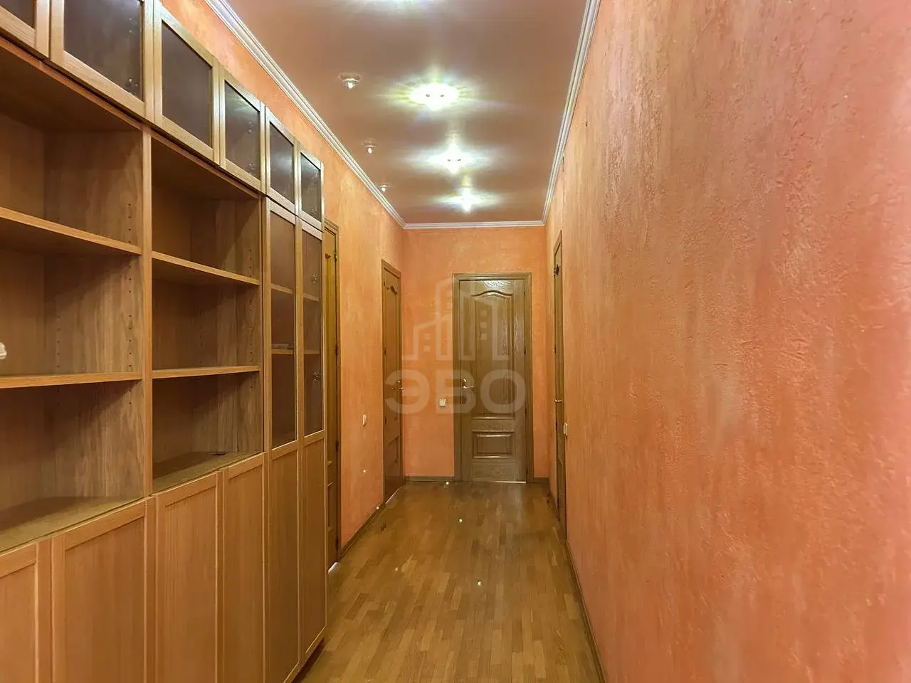 трехкомнатная квартира в Санкт-Петербурге по адресу: Малая Посадская ул., 18, к 1