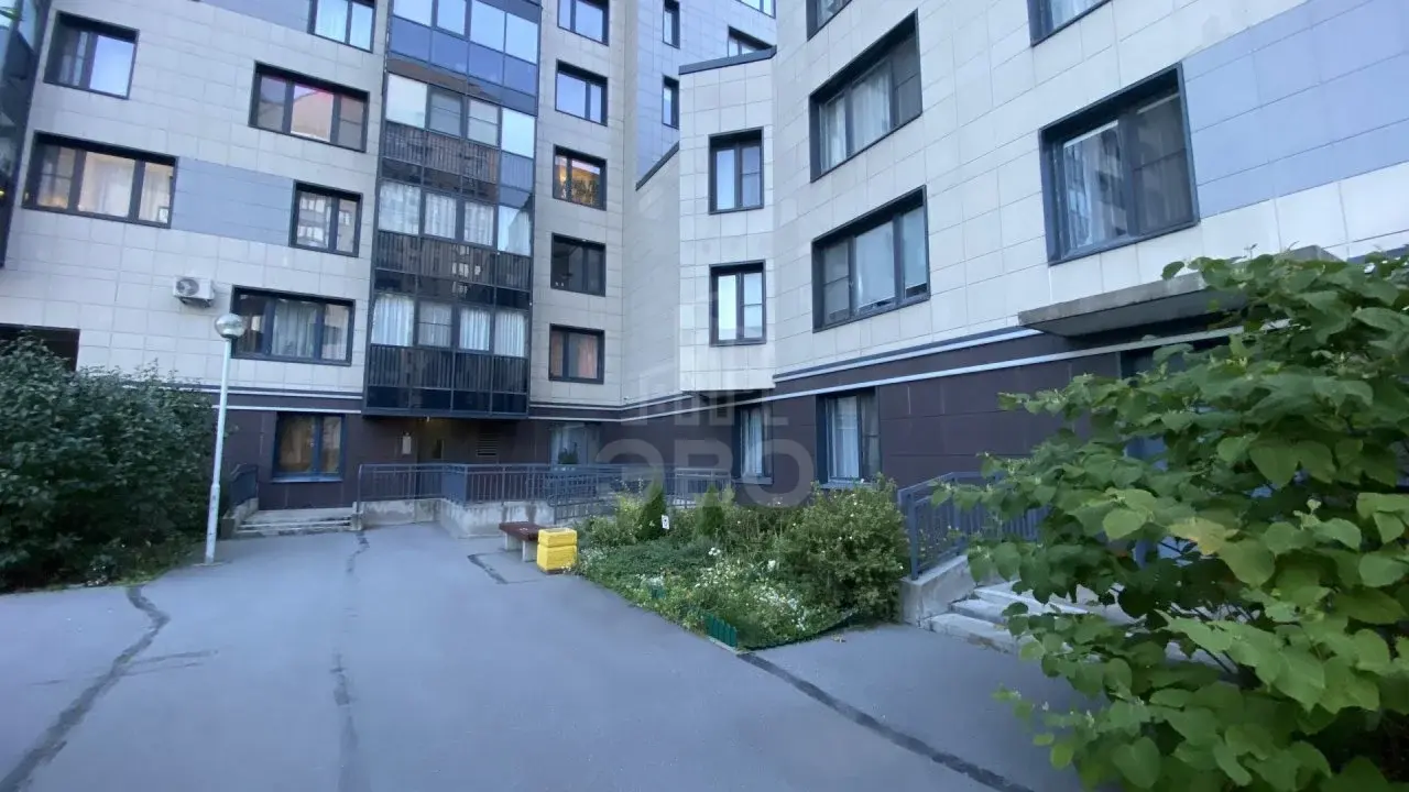 однокомнатная квартира в Санкт-Петербурге по адресу: Петергофское ш., 45