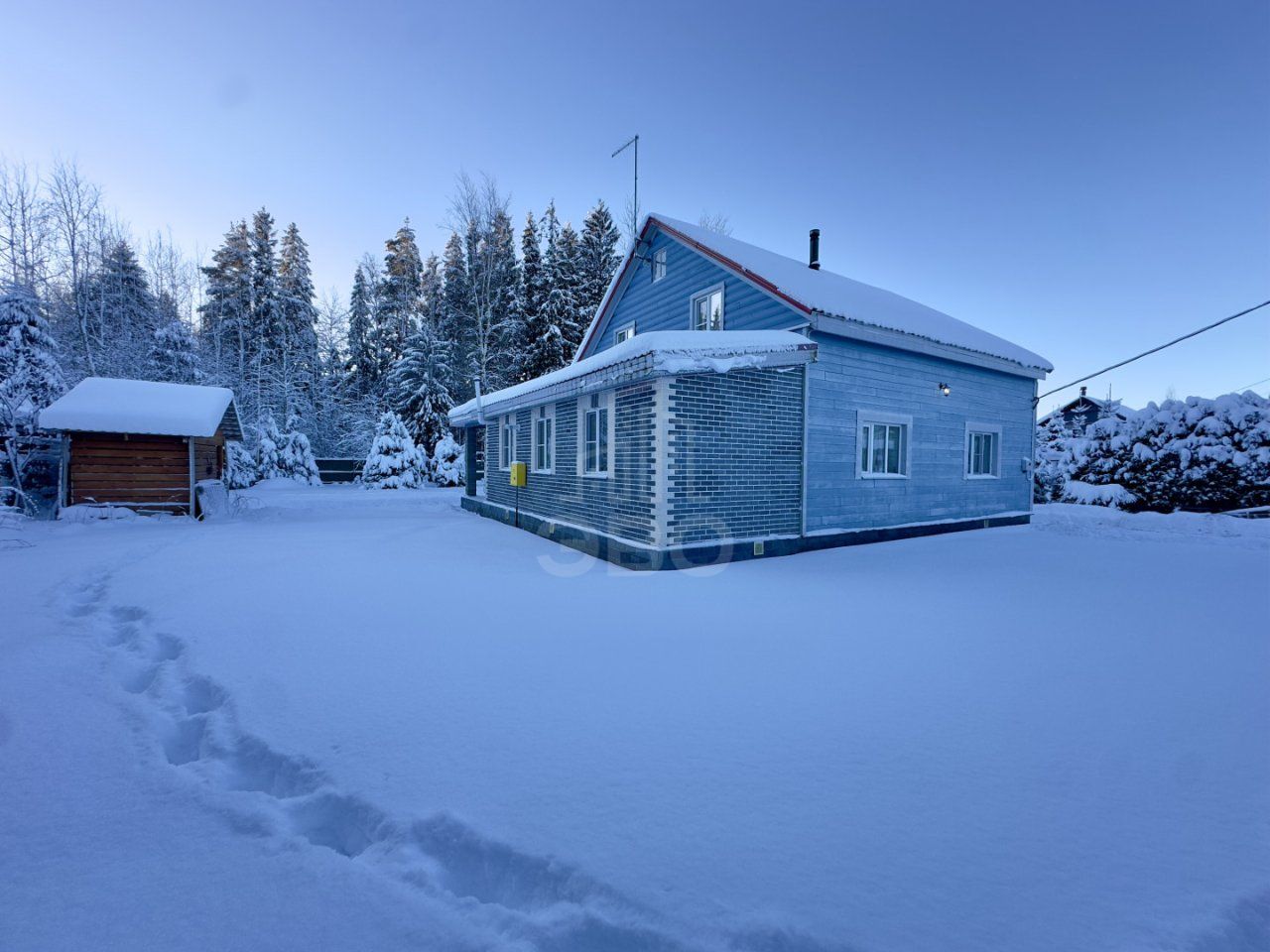 загородная недвижимость в Ленинградской области по адресу: Хвойная ул.