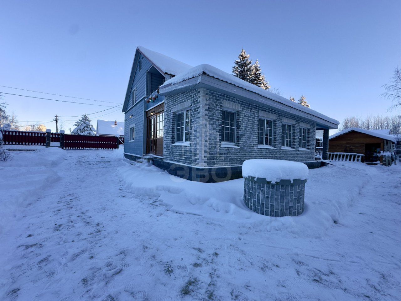 загородная недвижимость в Ленинградской области по адресу: Хвойная ул.