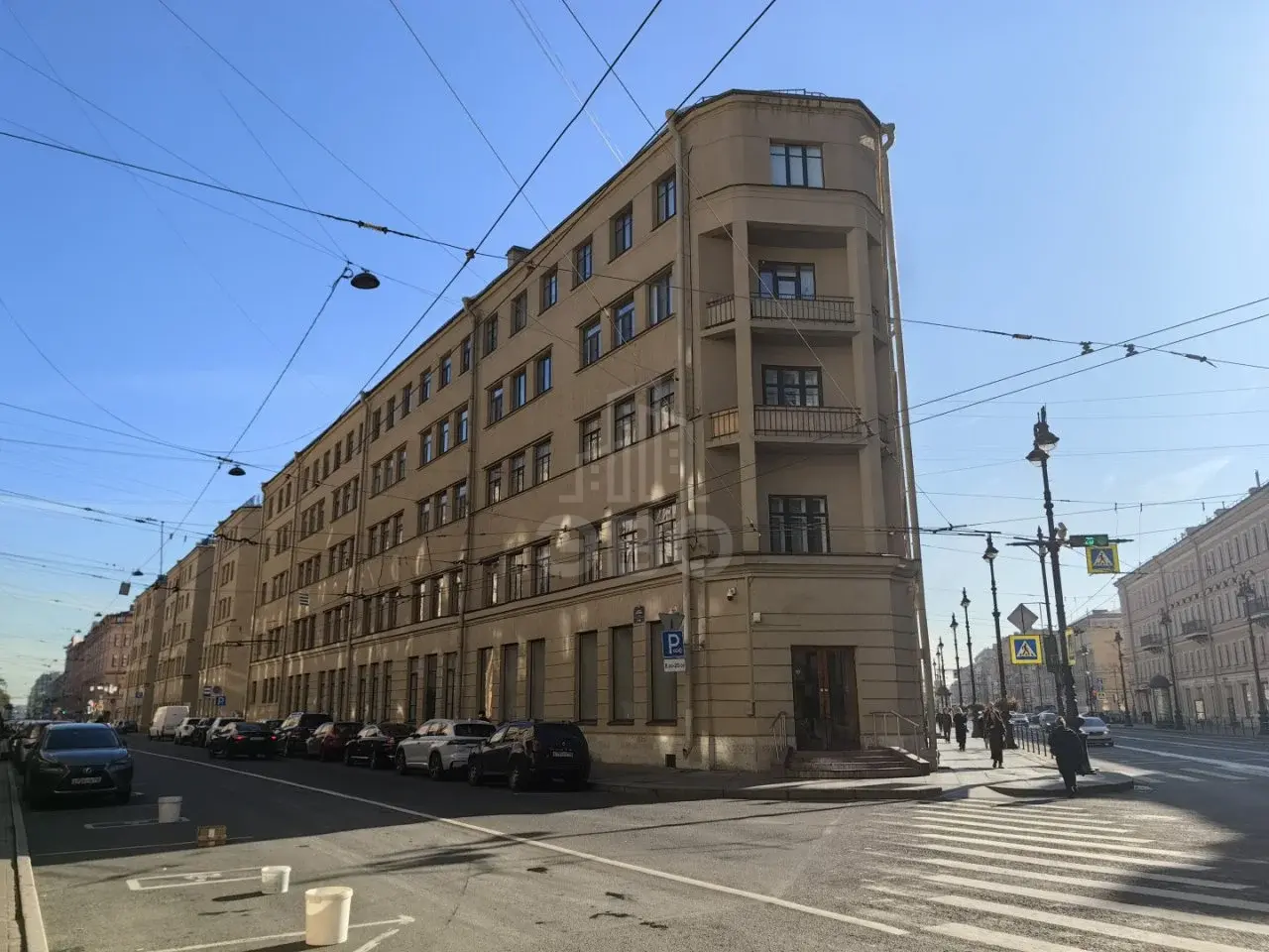 трехкомнатная квартира в Санкт-Петербурге по адресу: Невский проспект, 146